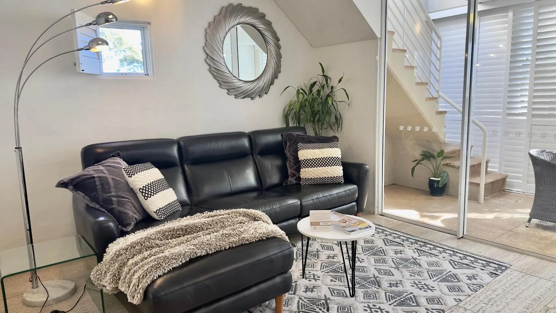 Oasis Rooftop Spa Apartment Noosa Heads