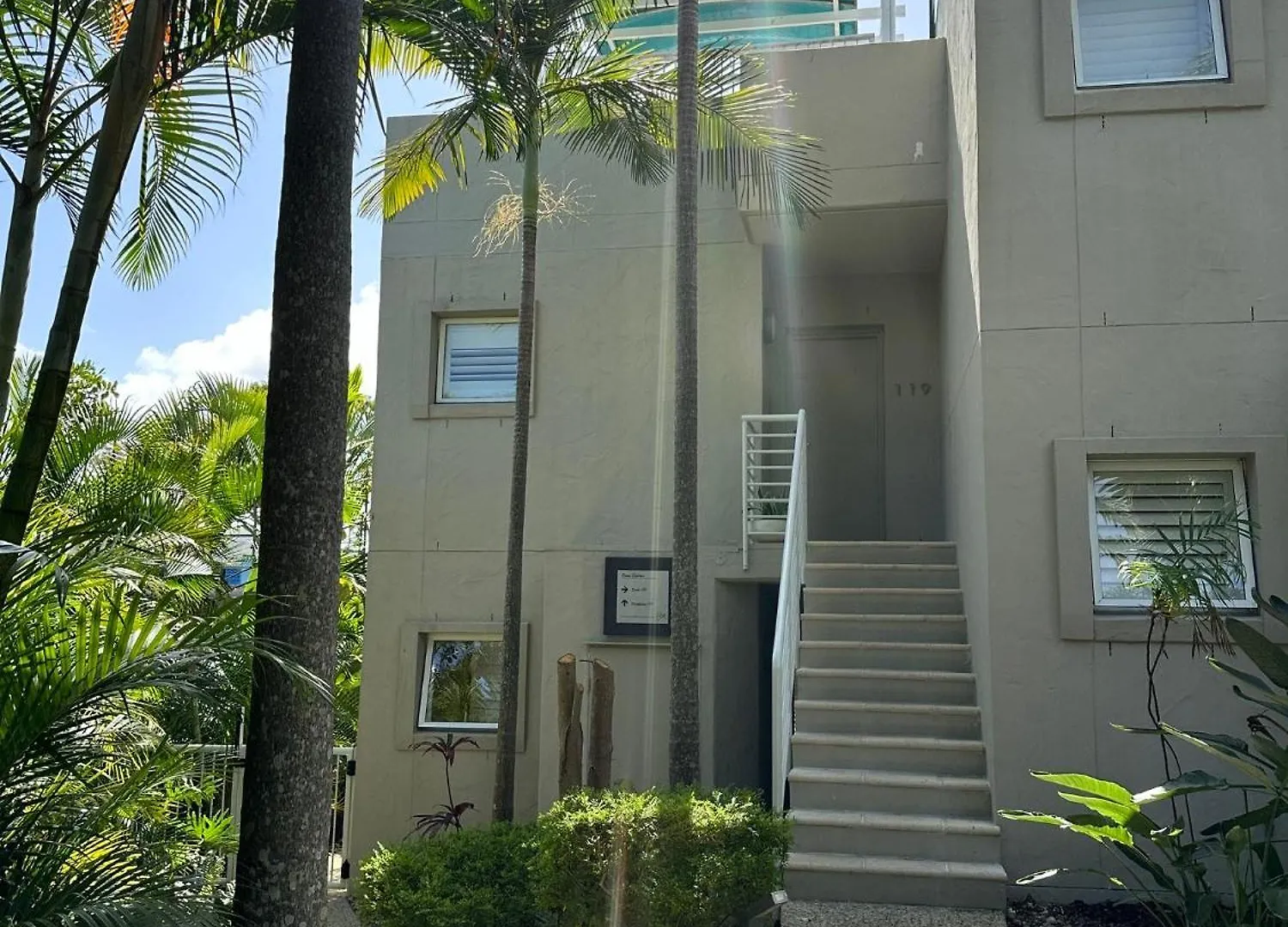 Oasis Rooftop Spa Apartment Noosa Heads Australien